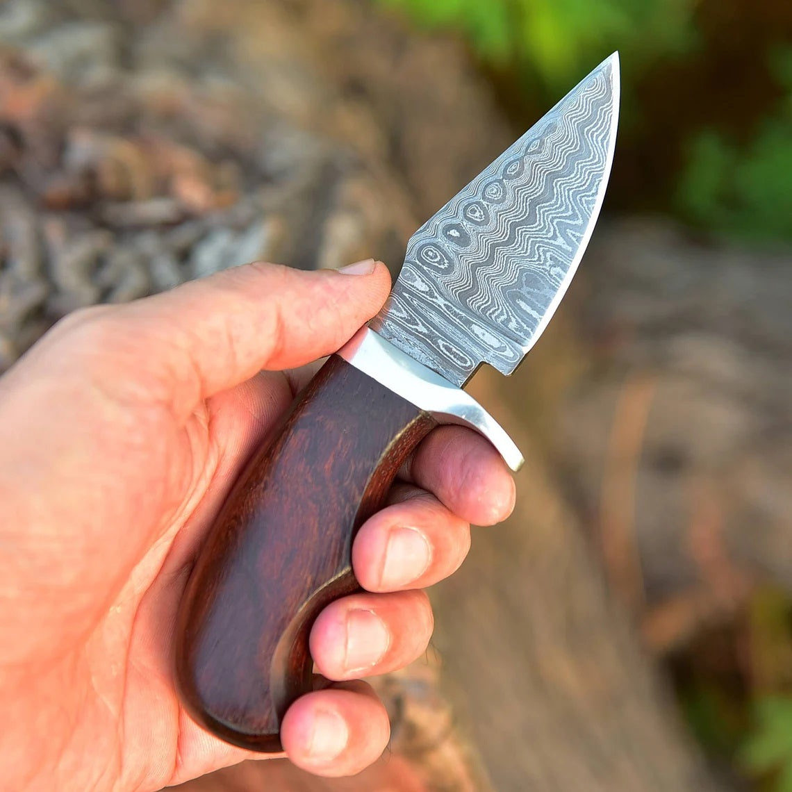 Premium Custom Damascus Steel EDC Skinning Knife | Elegant Rosewood Handle | 7-Inch Blade | Includes Leather Sheath - Korvel