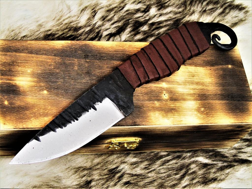 Premium Artisan Handcrafted Carbon Steel Hunting Knife - Korvel