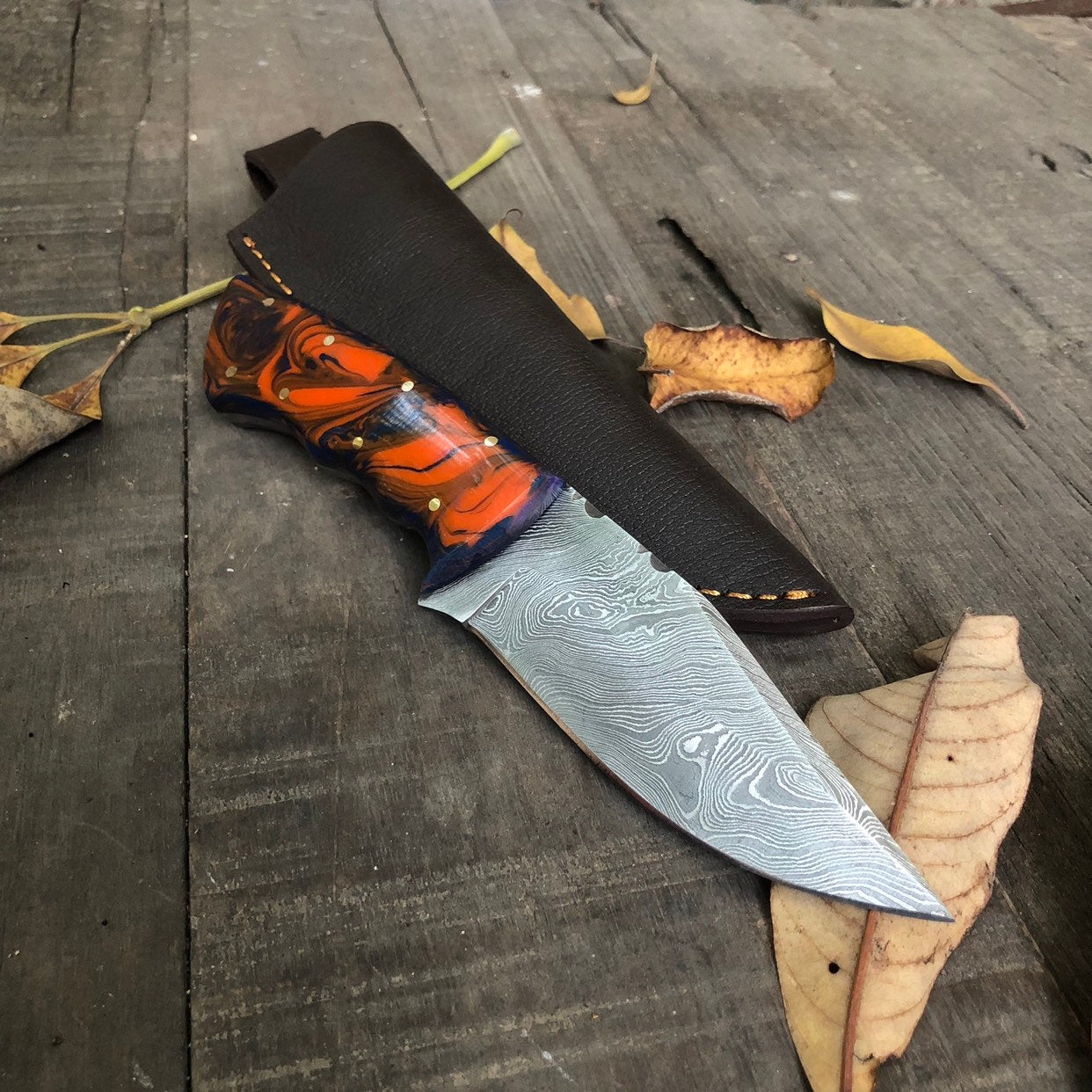 Premium Handmade Damascus Steel Hunting and Skinning Knife - Korvel