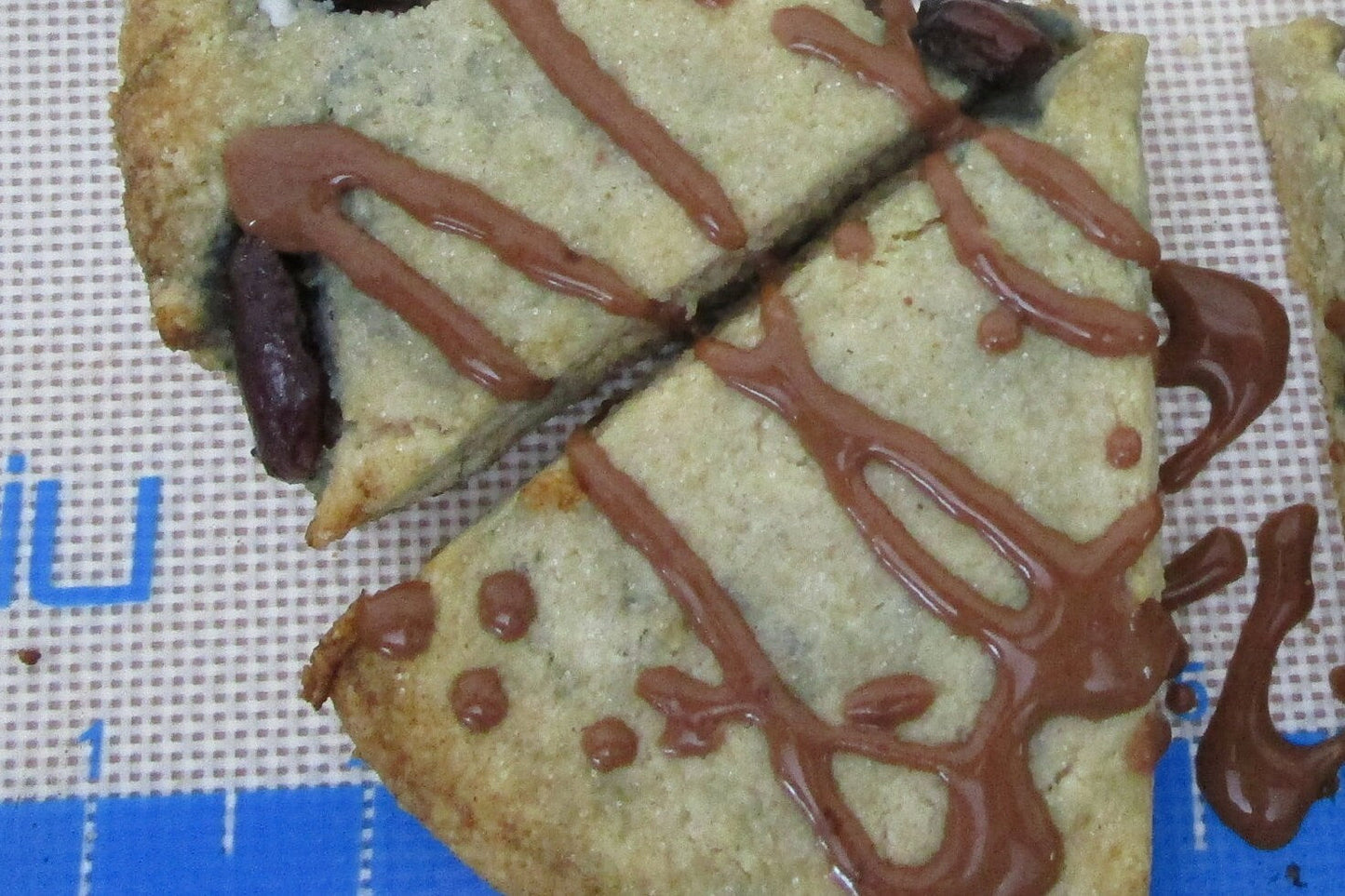 Scones Keto Chocolat Cerise - Sans Gluten & Végétalien