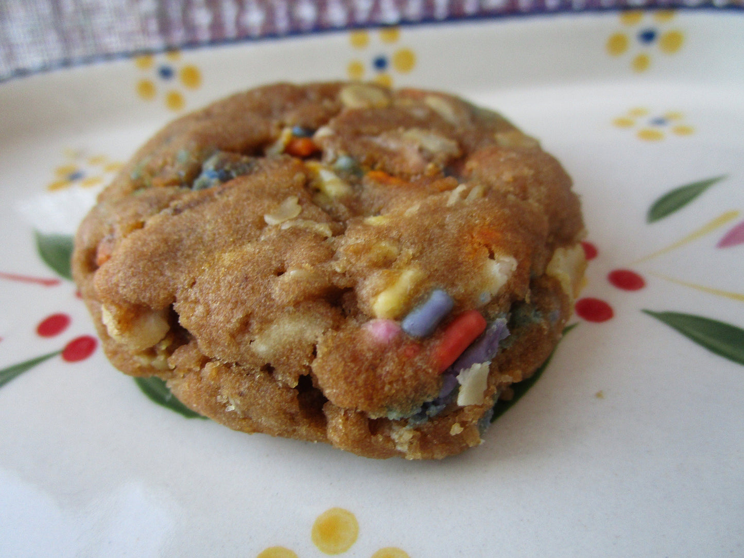 Galleta de Proteína de Pastel de Cumpleaños Sin Gluten - Vegana y Sin Nueces