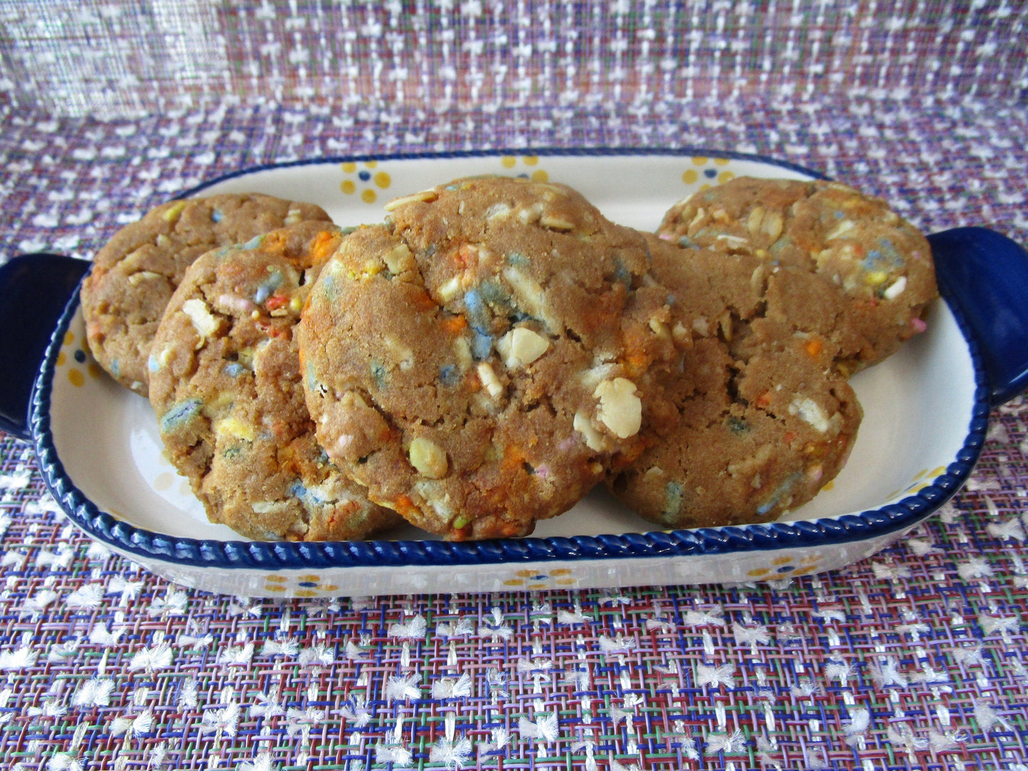 Galleta de Proteína de Pastel de Cumpleaños Sin Gluten - Vegana y Sin Nueces