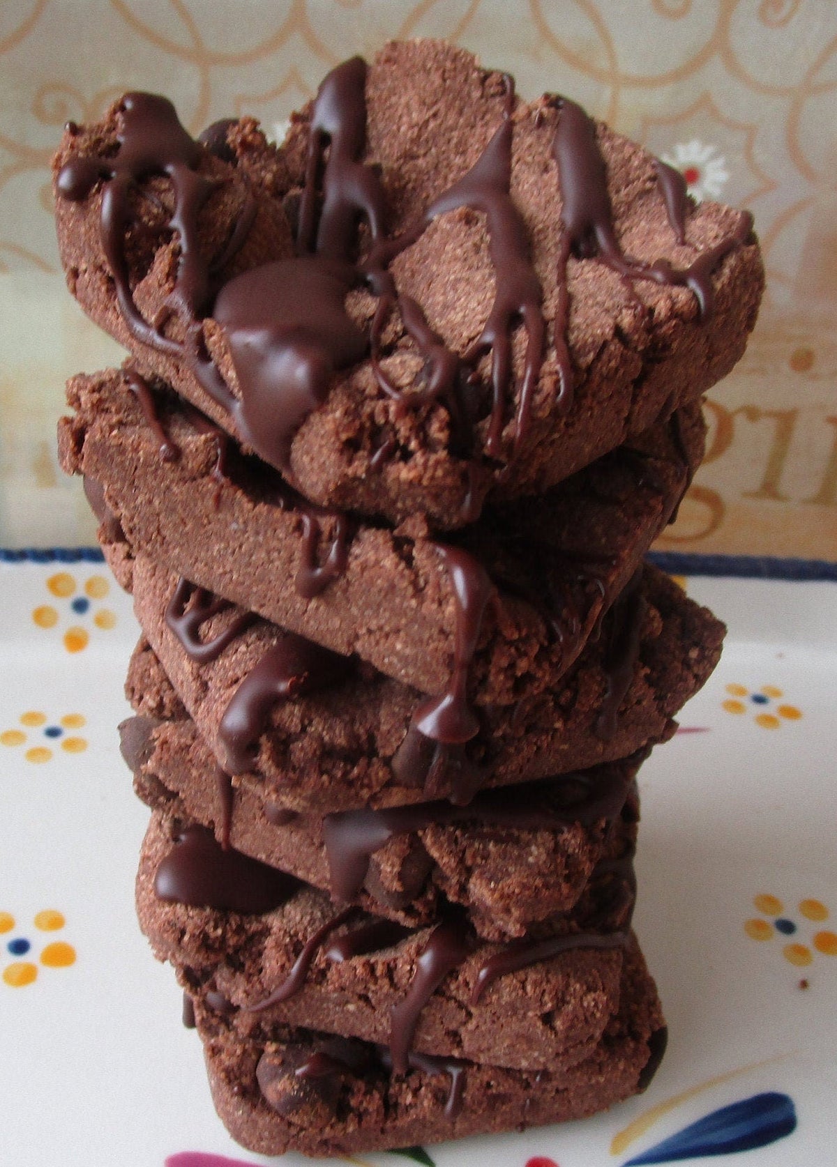 Cuadrados de Brownie de Plátano y Chocolate Keto - Vegano y Sin Gluten