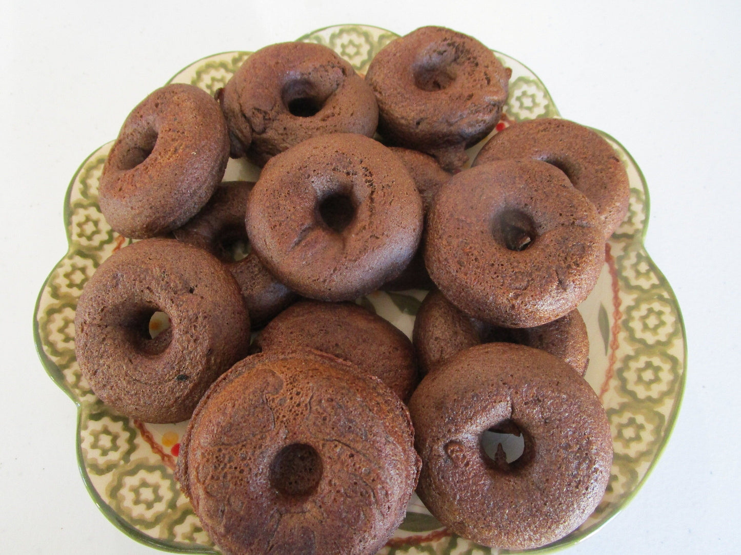 Mini Donuts Sans Gluten avec Sucre de Coco - Chocolat & Vanille