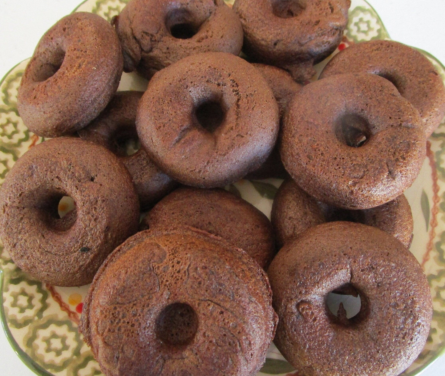 Mini Donuts Sans Gluten avec Sucre de Coco - Chocolat & Vanille