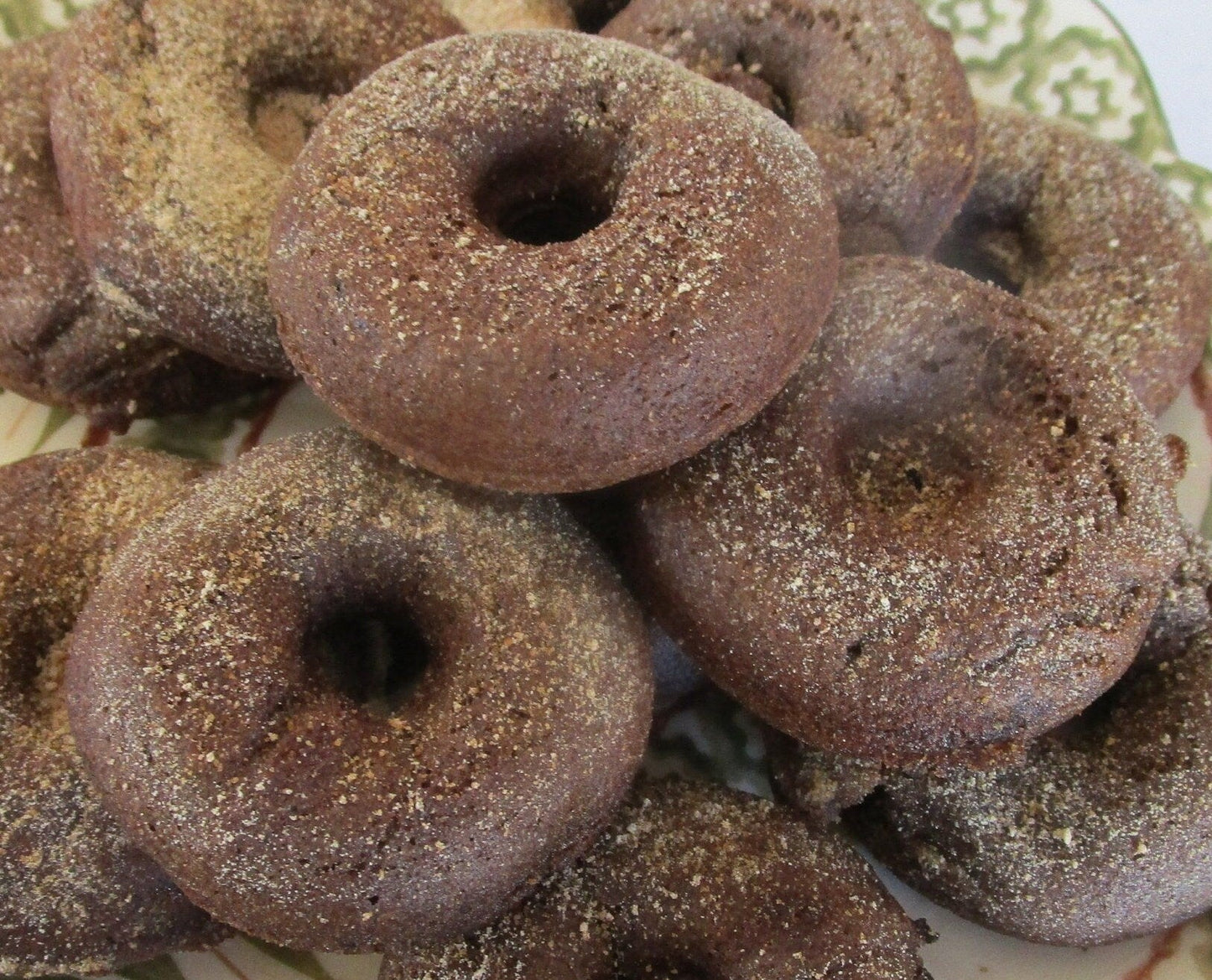 Mini Donuts Sans Gluten avec Sucre de Coco - Chocolat & Vanille