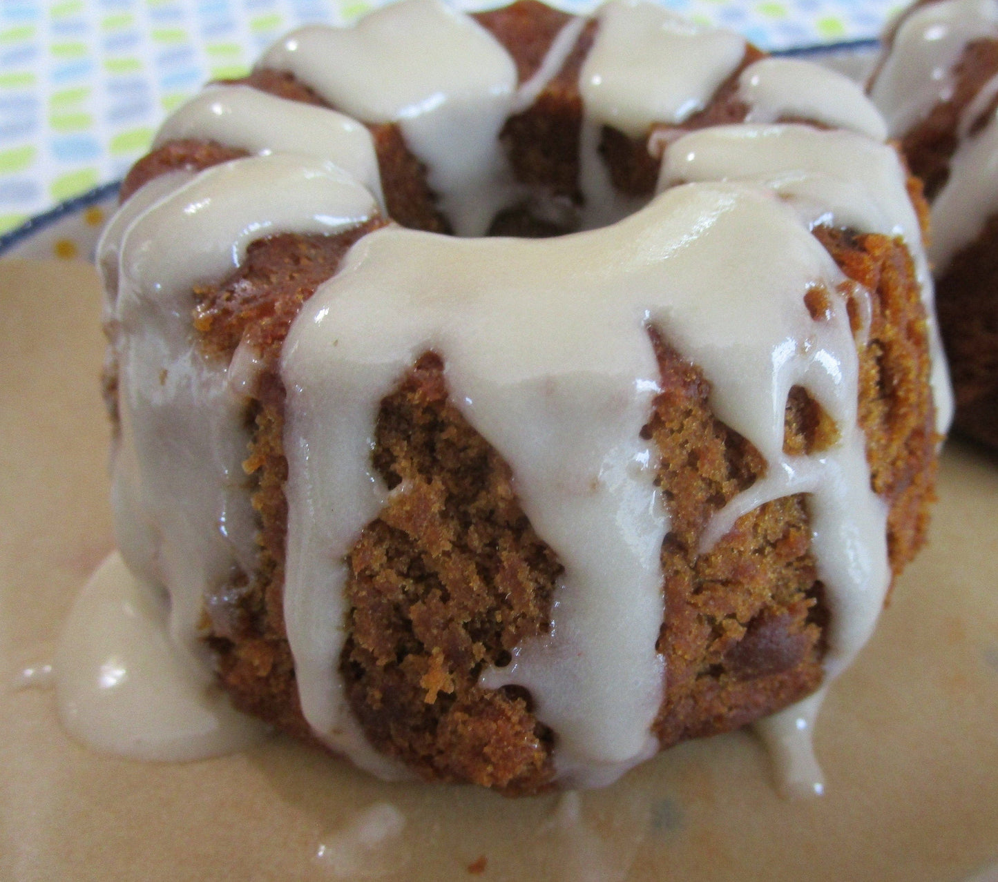 Gâteau Bundt Red Velvet Sans Gluten - Végétalien & Sans Sucre Raffiné
