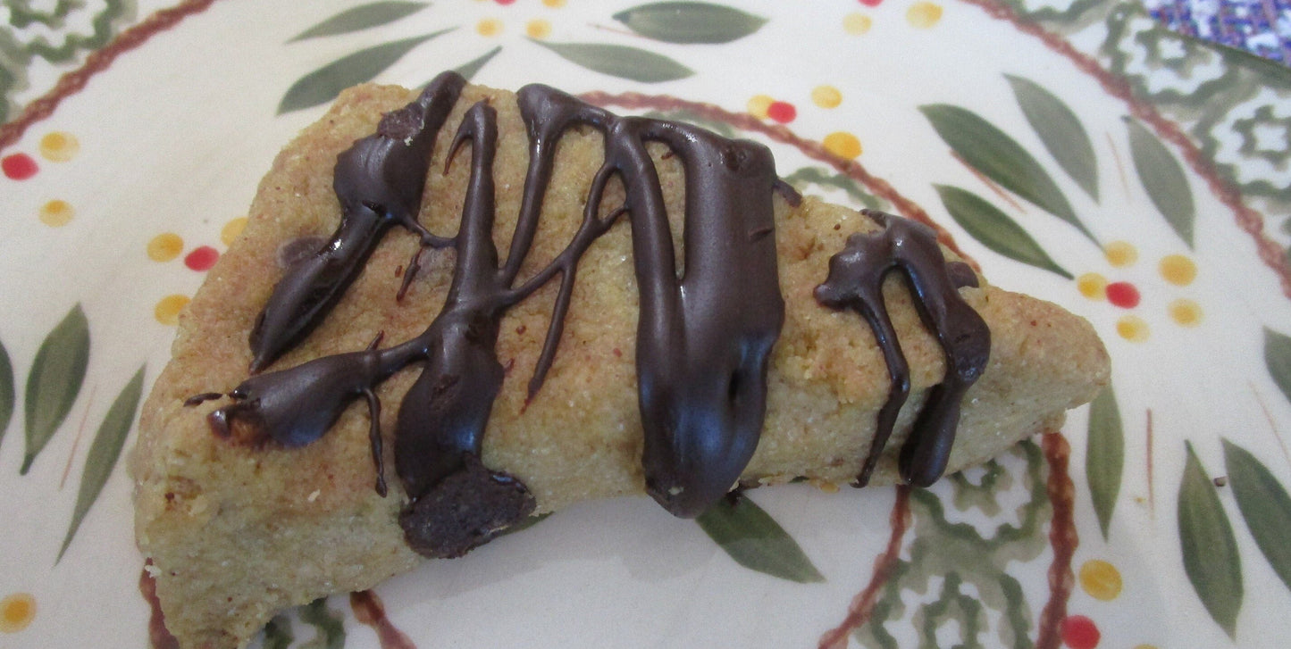 Scones Keto Délicieux - Saveur Chocolat Beurre de Cacahuète