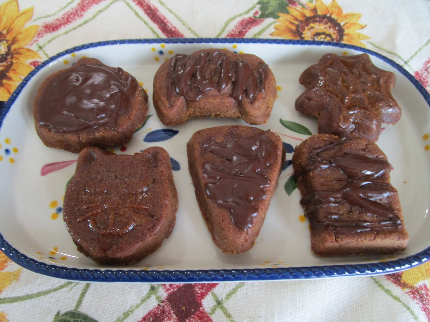 Halloween Treat Bakery Box - Gluten Free & Customizable Assortment