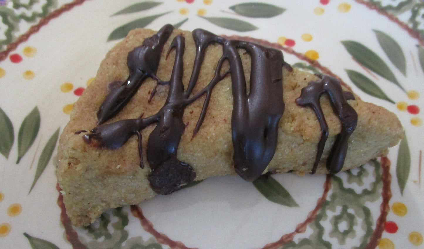 Scones Keto Délicieux - Saveur Chocolat Beurre de Cacahuète