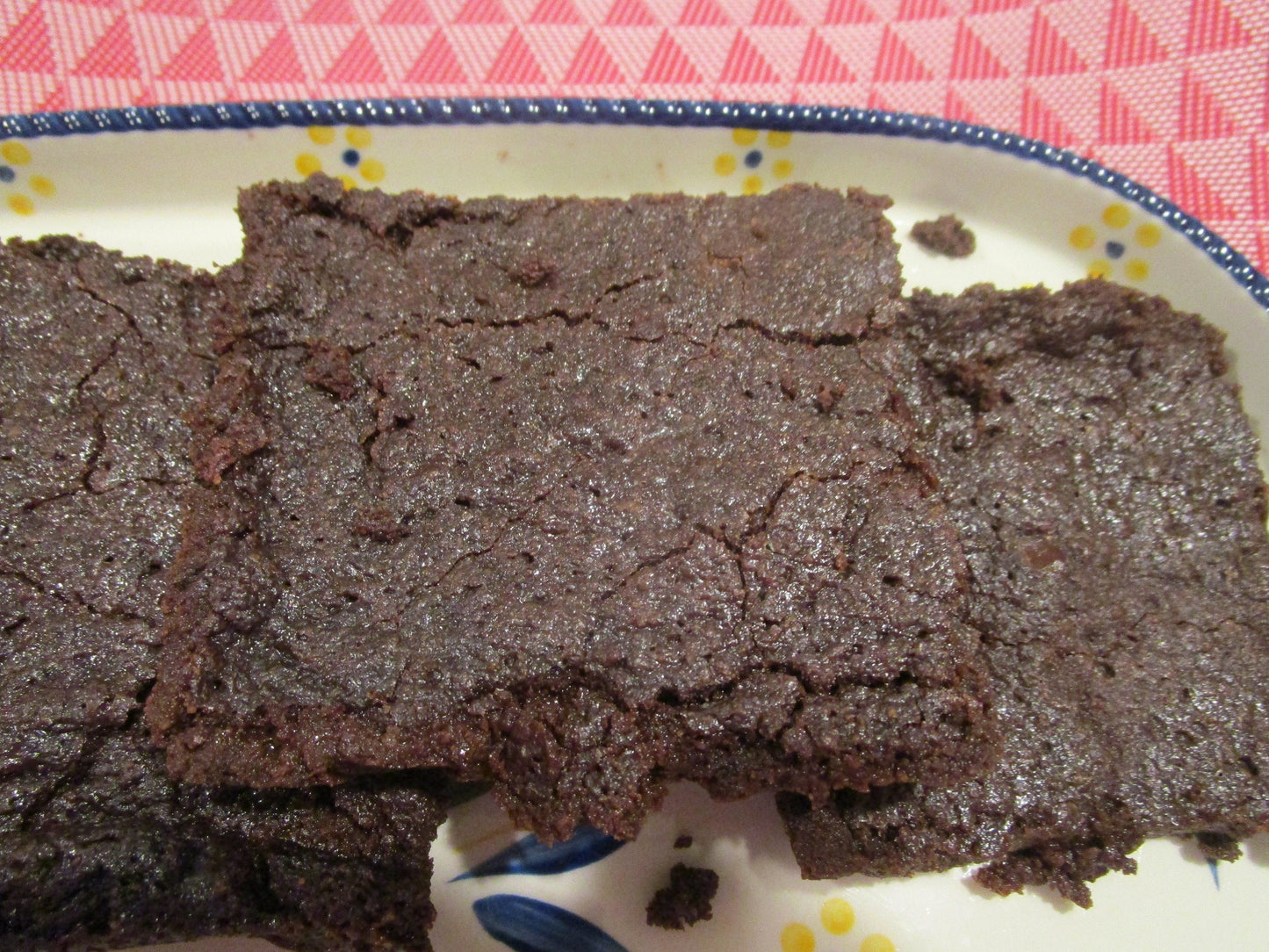 Brownie KETO Premium aux Noix de Macadamia - Sans Gluten et Végétalien