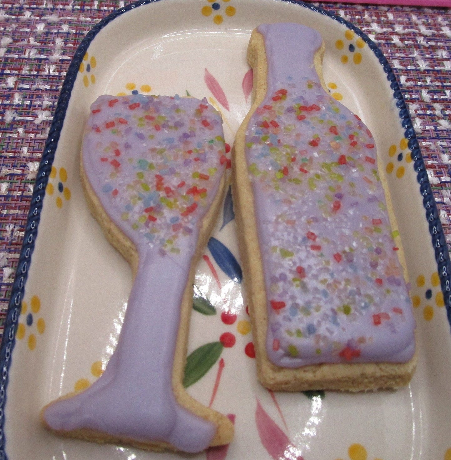 Elegantes Galletas de Azúcar Glaseadas Sin Gluten - Veganas y Amigables con Alergias