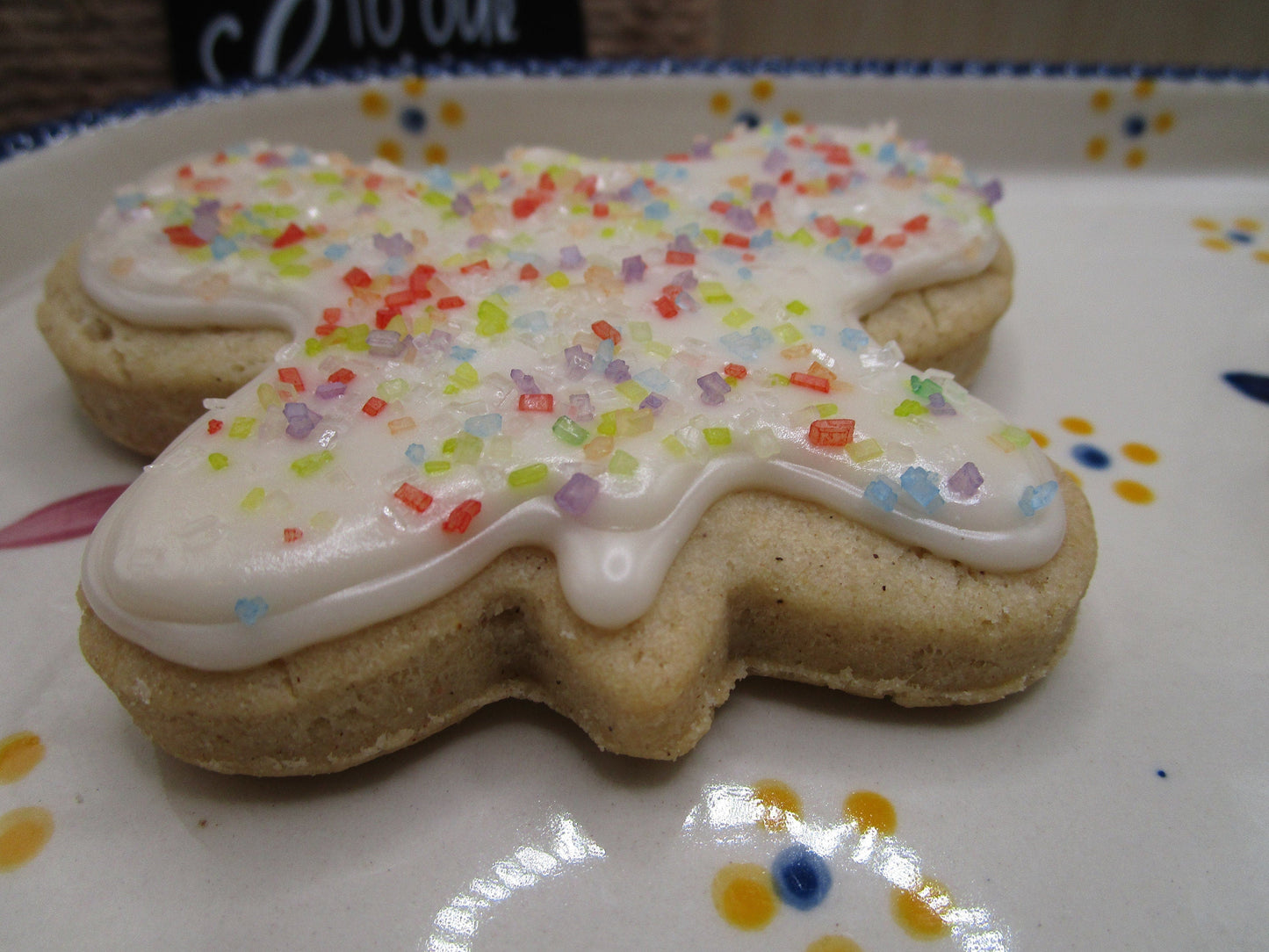Échantillon de biscuits sucrés sans gluten avec glaçage au guimauve