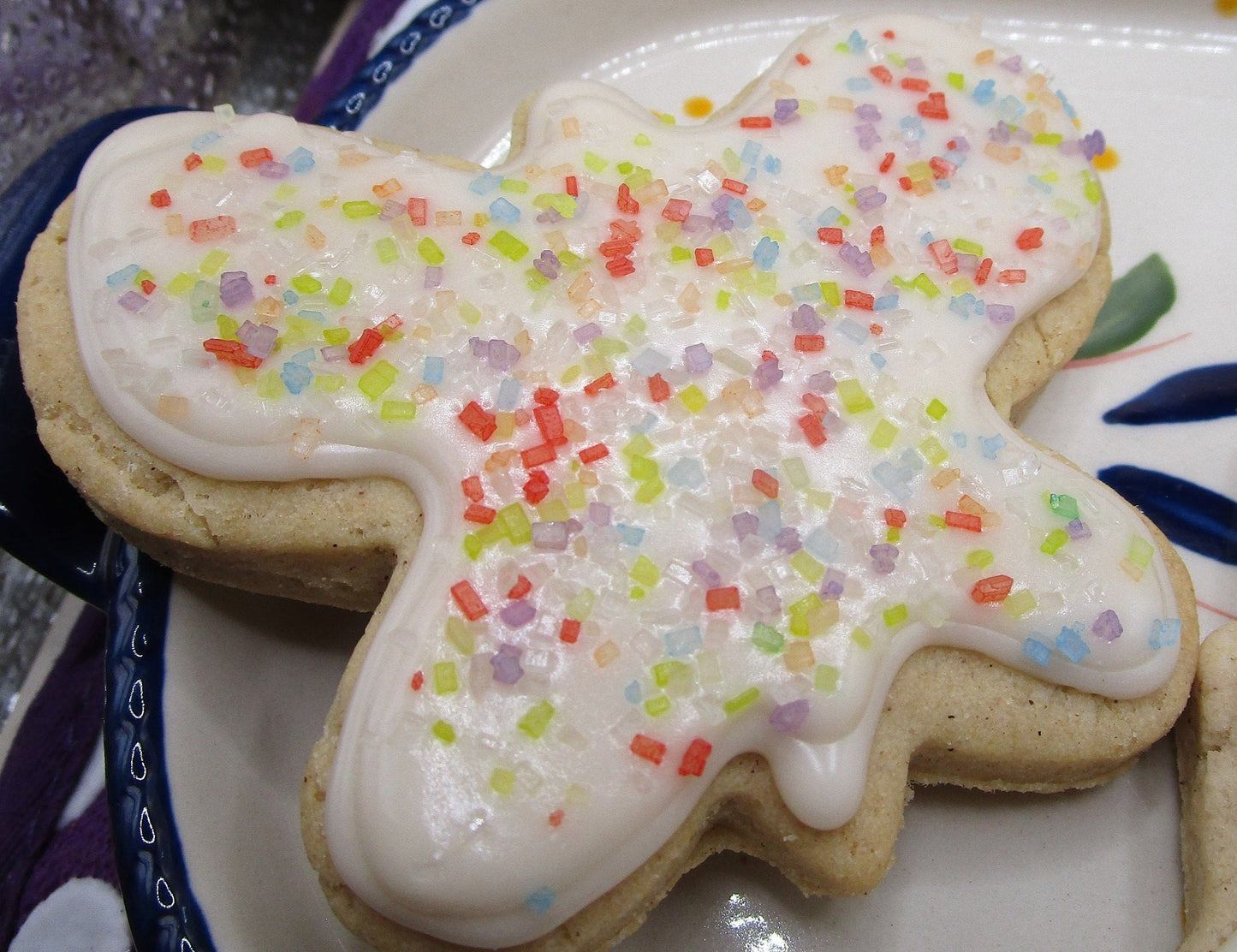 Échantillon de biscuits sucrés sans gluten avec glaçage au guimauve