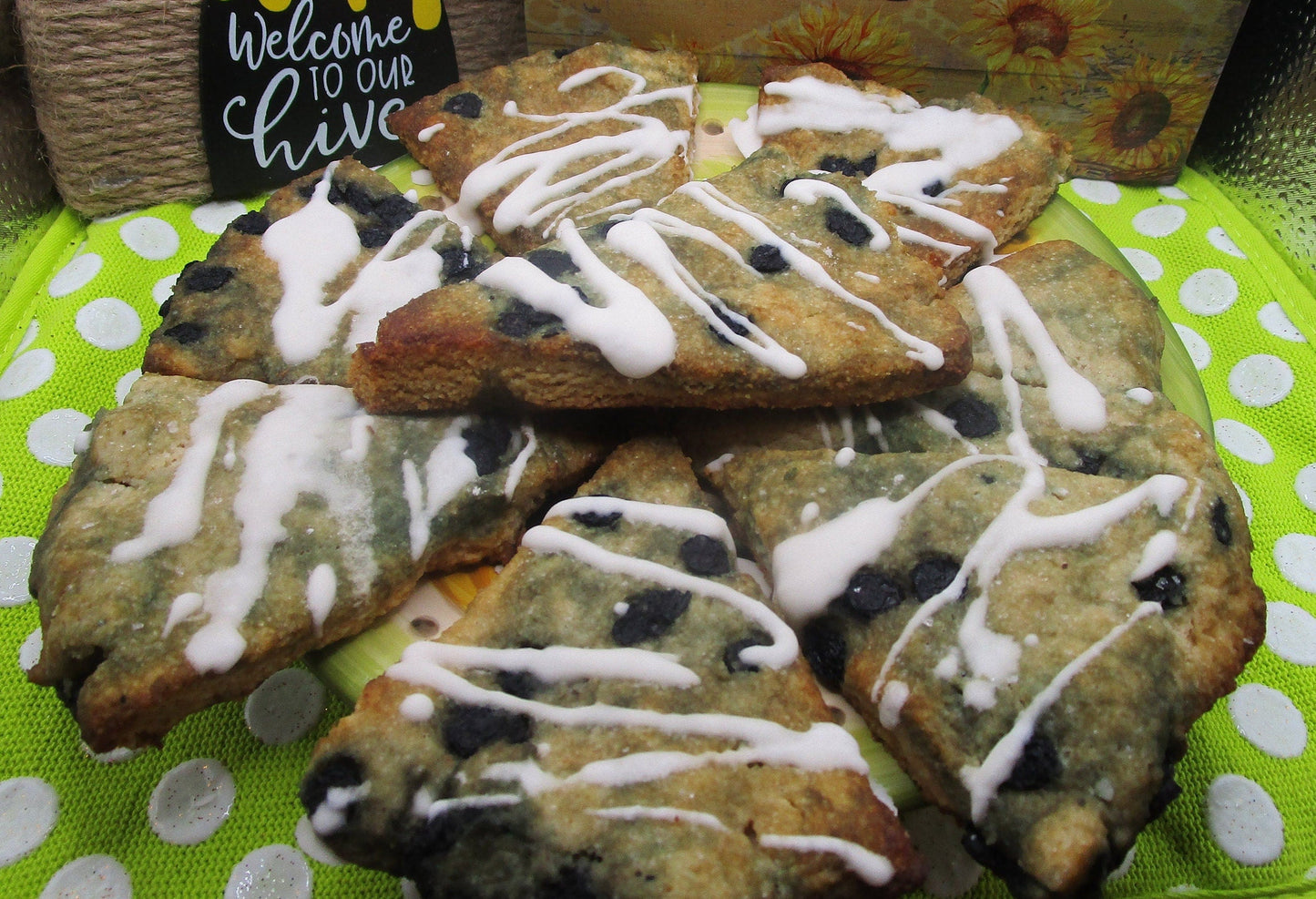 Scone Keto aux Myrtilles Sauvages - Sans Gluten & Végétalien