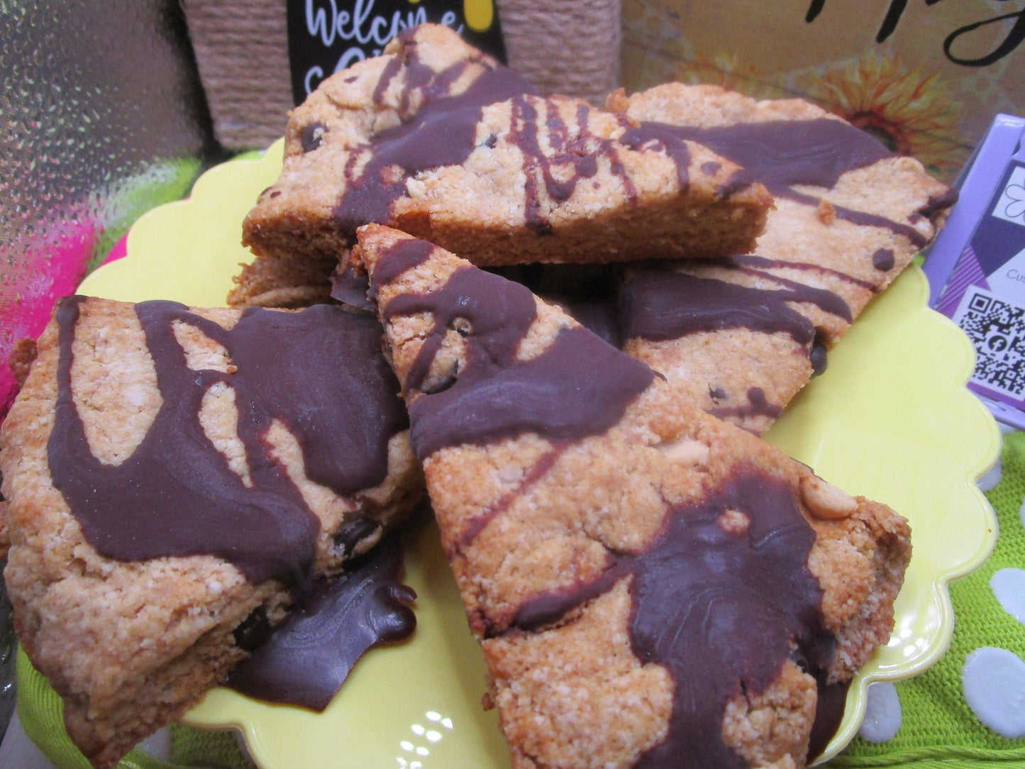 Échantillon de boîte de pâtisserie d'été - Treats sans gluten et véganes
