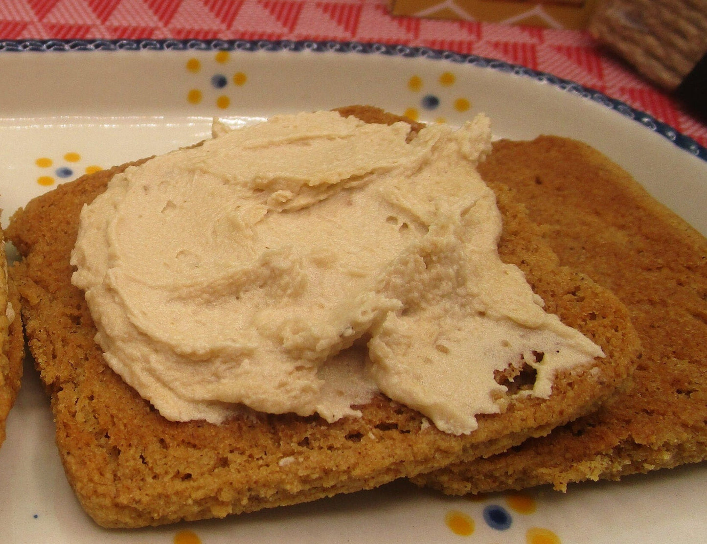 AIP Paleo Tiger Nut Cookie Sandwich with Maple Cream