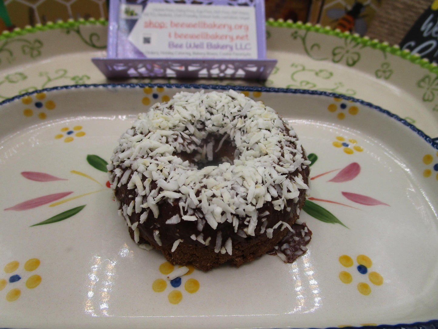 Donut au chocolat et à la noix de coco sans grain - Végétalien et compatible avec le régime cétogène