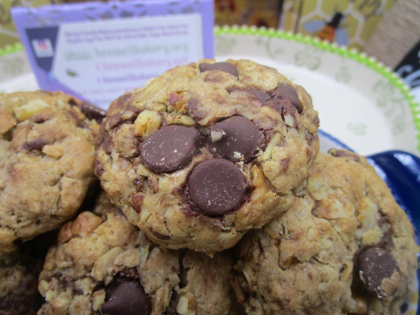Biscuits aux noix de Grenoble, chocolat noir et avoine sans gluten - Végétalien et sans produits lai