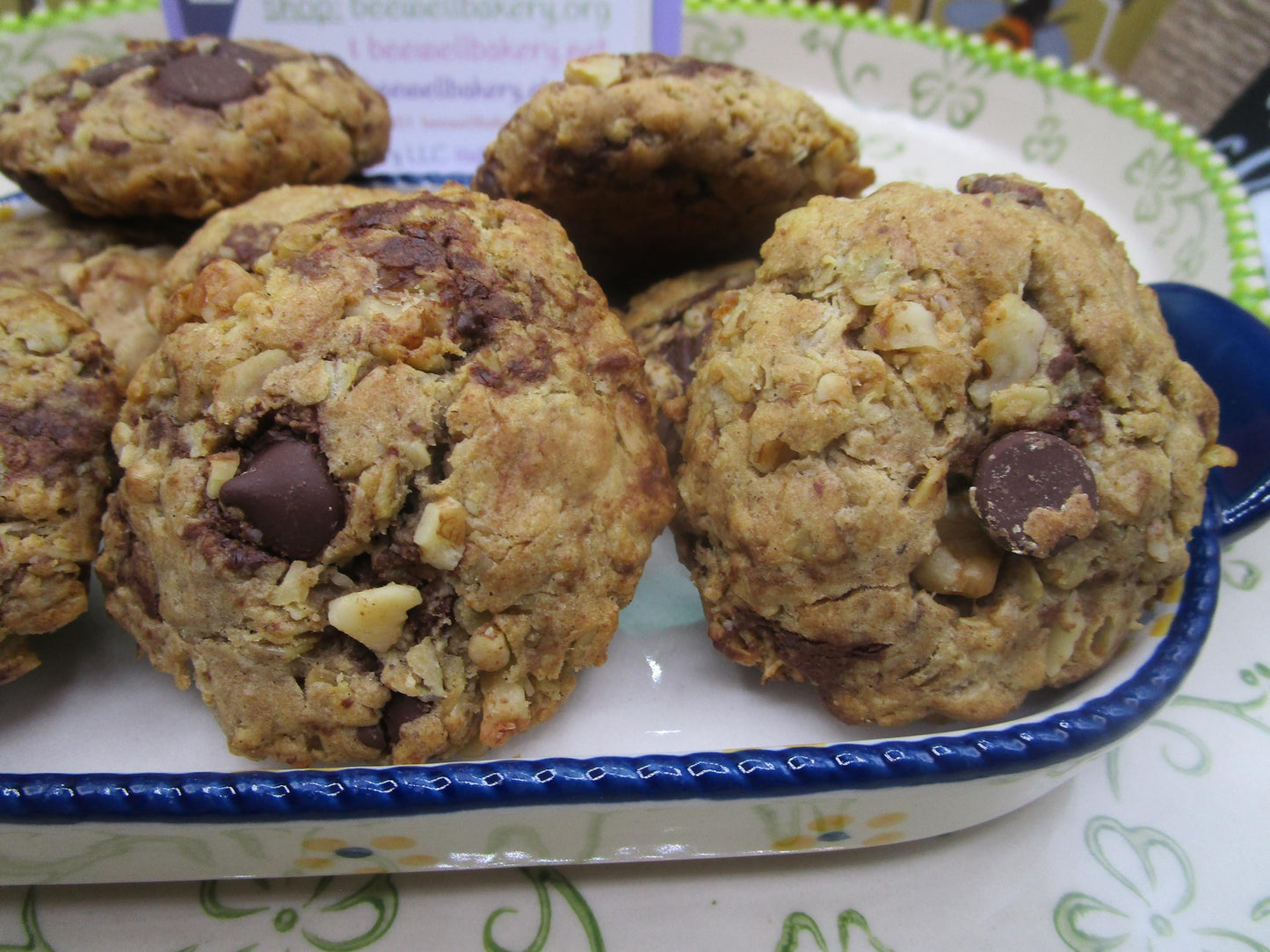 Biscuits aux noix de Grenoble, chocolat noir et avoine sans gluten - Végétalien et sans produits lai