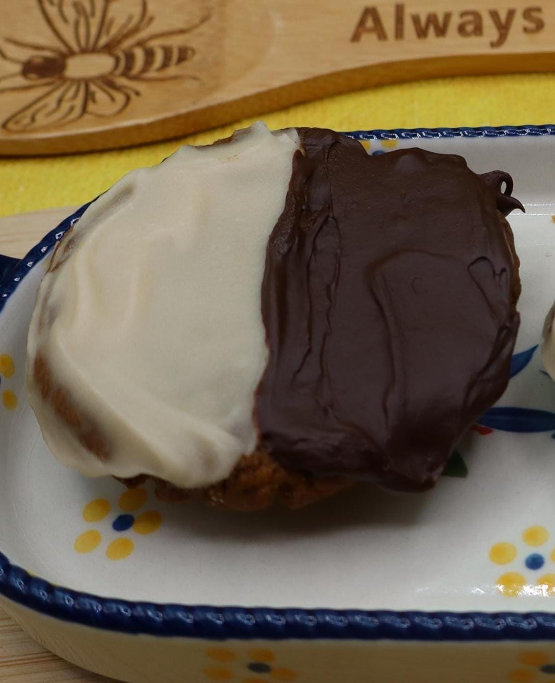 Galletas Altas en Proteínas de Chocolate Blanco y Negro - Veganas y Sin Gluten