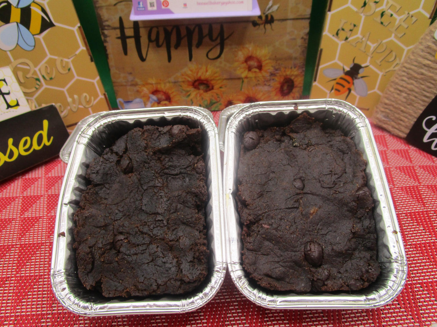 Pastel de Chocolate con Alto Contenido de Proteínas - Vegano y Sin Gluten