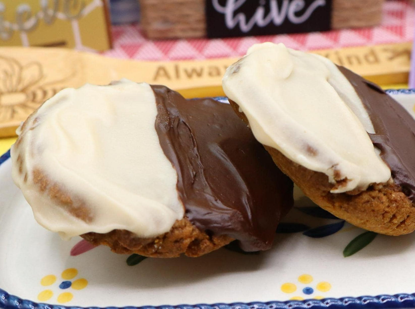 Cookies noirs et blancs riches en protéines - Végétalien et sans gluten