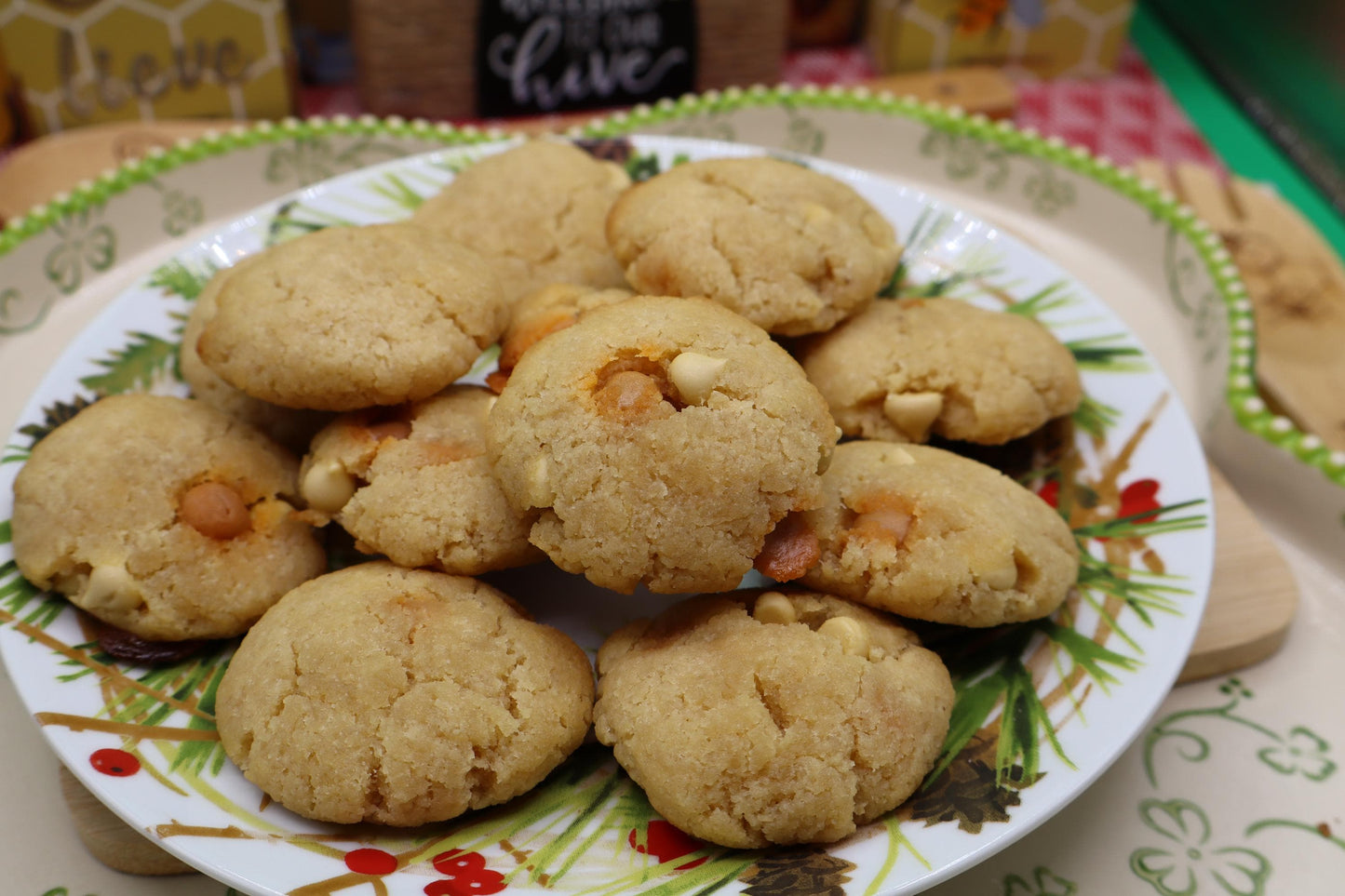 Galletas Keto de Chocolate Blanco y Nuez de Macadamia - Sin Azúcar y Veganas