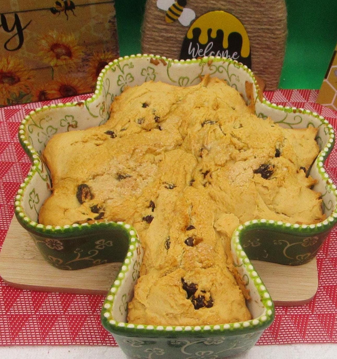 Clover-Shaped Irish Soda Bread - Gluten Free & Vegan