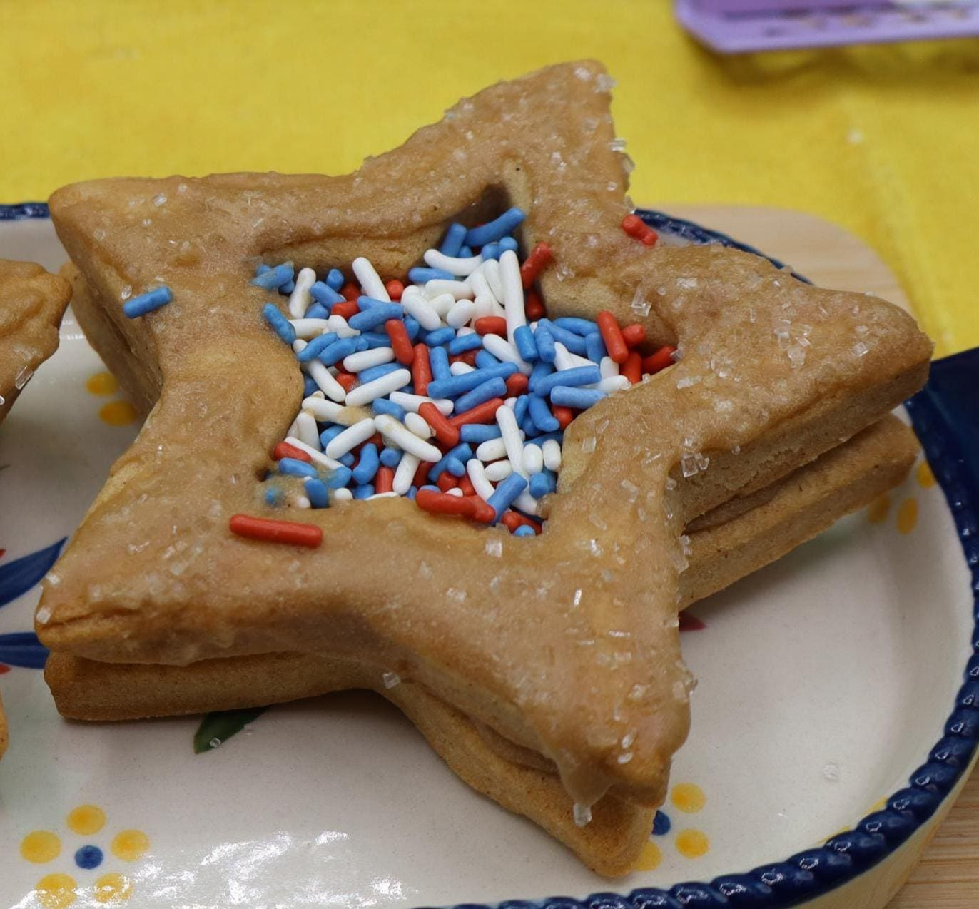 Échantillon de boîte de pâtisserie pour le Memorial Day - Options sans gluten et véganes