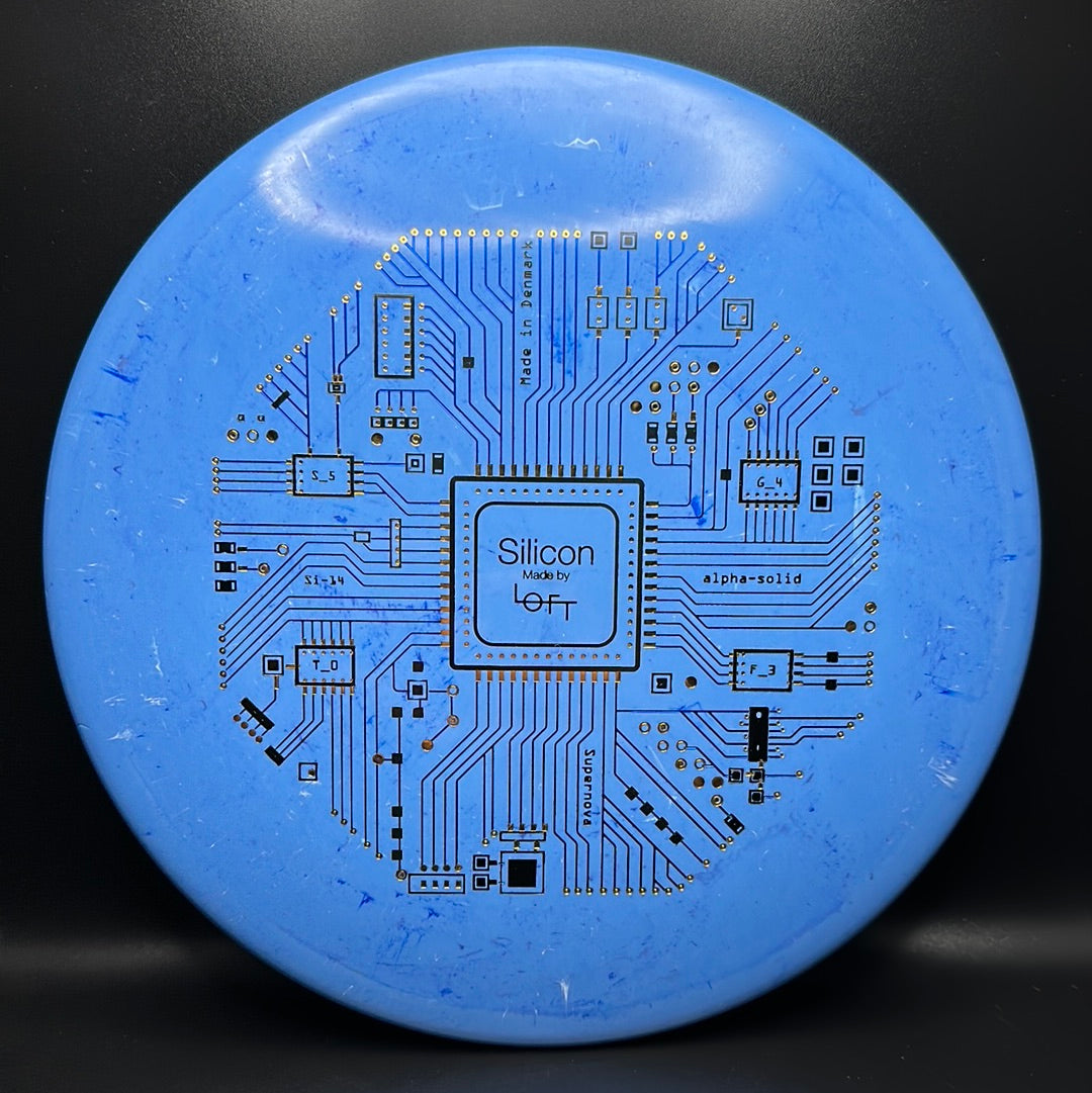 Alpha-Solid Supernova Silicon Disc Golf Midrange