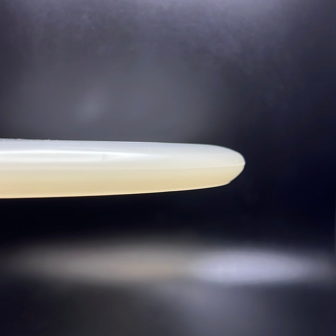 Putter Glow Benny - Expérience de Disc Golf Premium