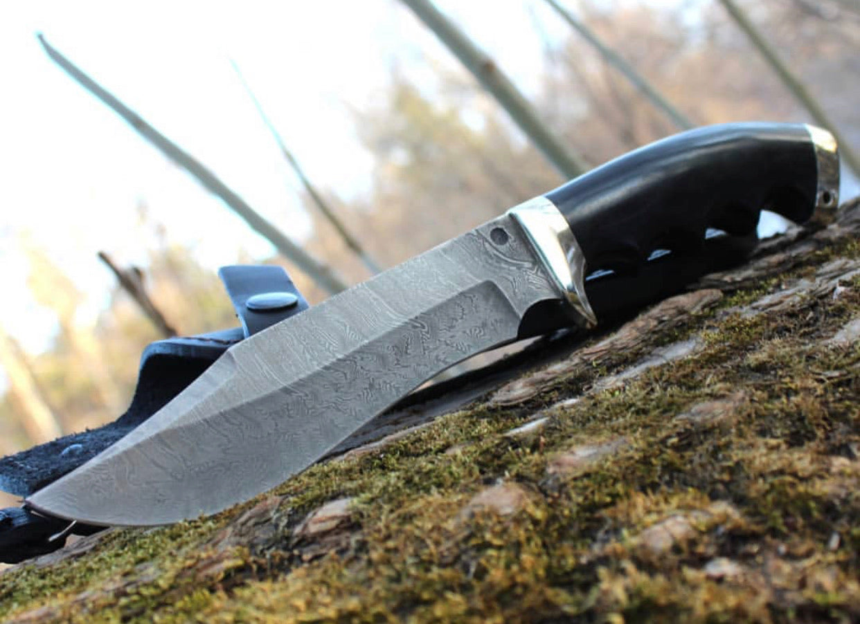 Premium Handmade Damascus Bowie Knife for Outdoor Adventures - Korvel