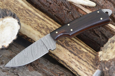 Artisan Crafted Damascus Steel Drop Point Skinner Knife for Hunters - Korvel