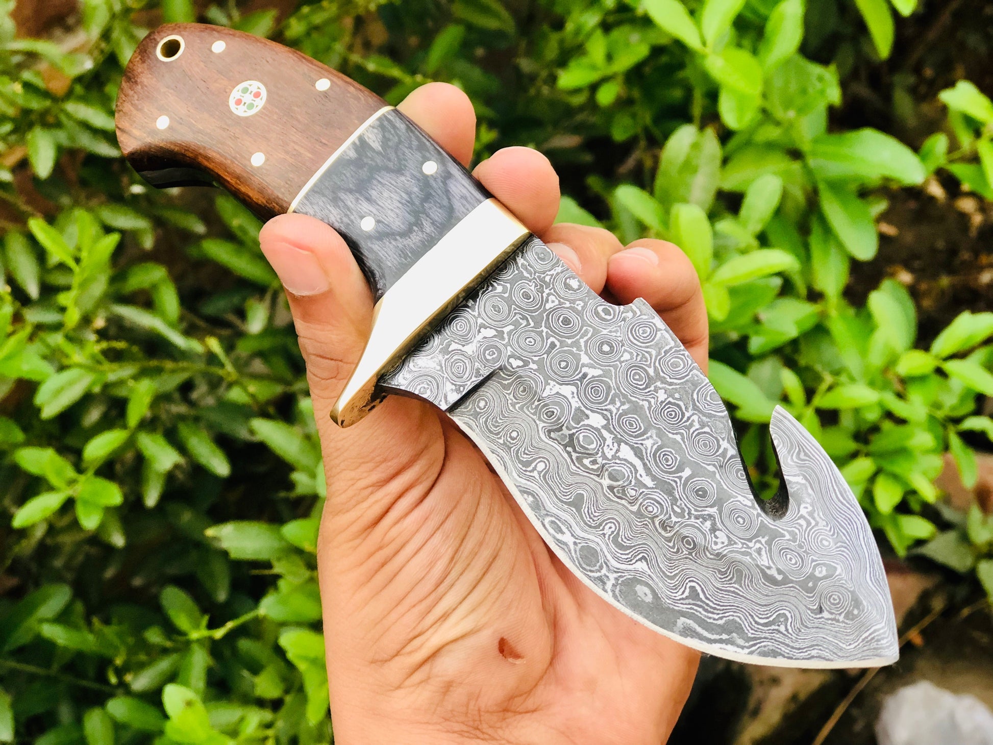 Premium Raindrop Damascus Guthook Skinning Knife - Korvel