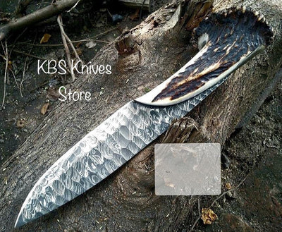 Premium Damascus Steel Hunting Knife with Antler Handle - Korvel