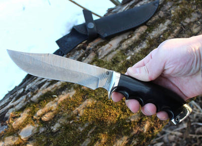 Premium Handmade Damascus Bowie Knife for Outdoor Adventures - Korvel