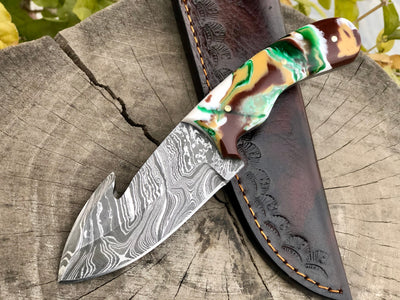 Premium Damascus Steel Guthook Hunting Knife - Korvel