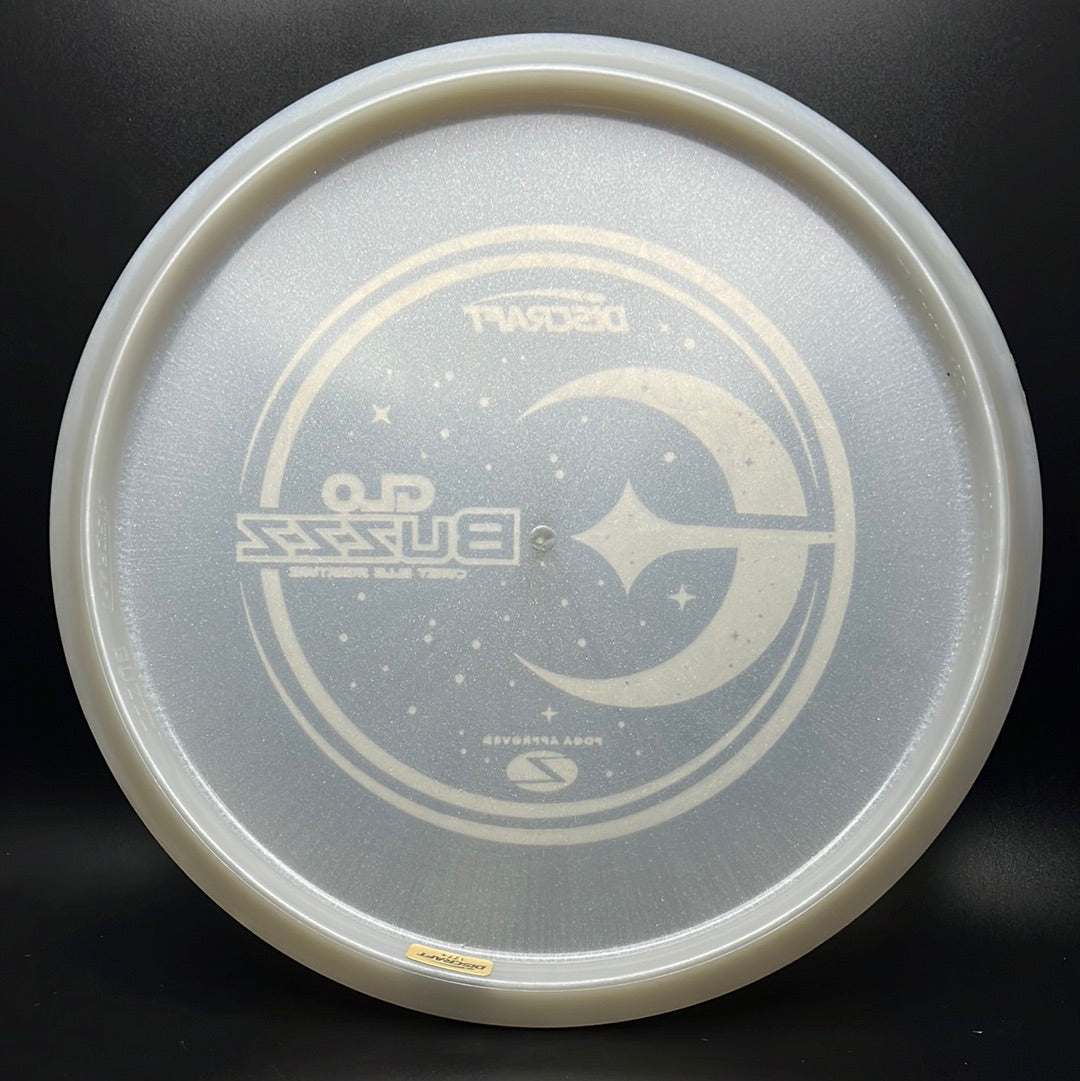 Z Glo Metallic Buzzz - Edición Corey Ellis