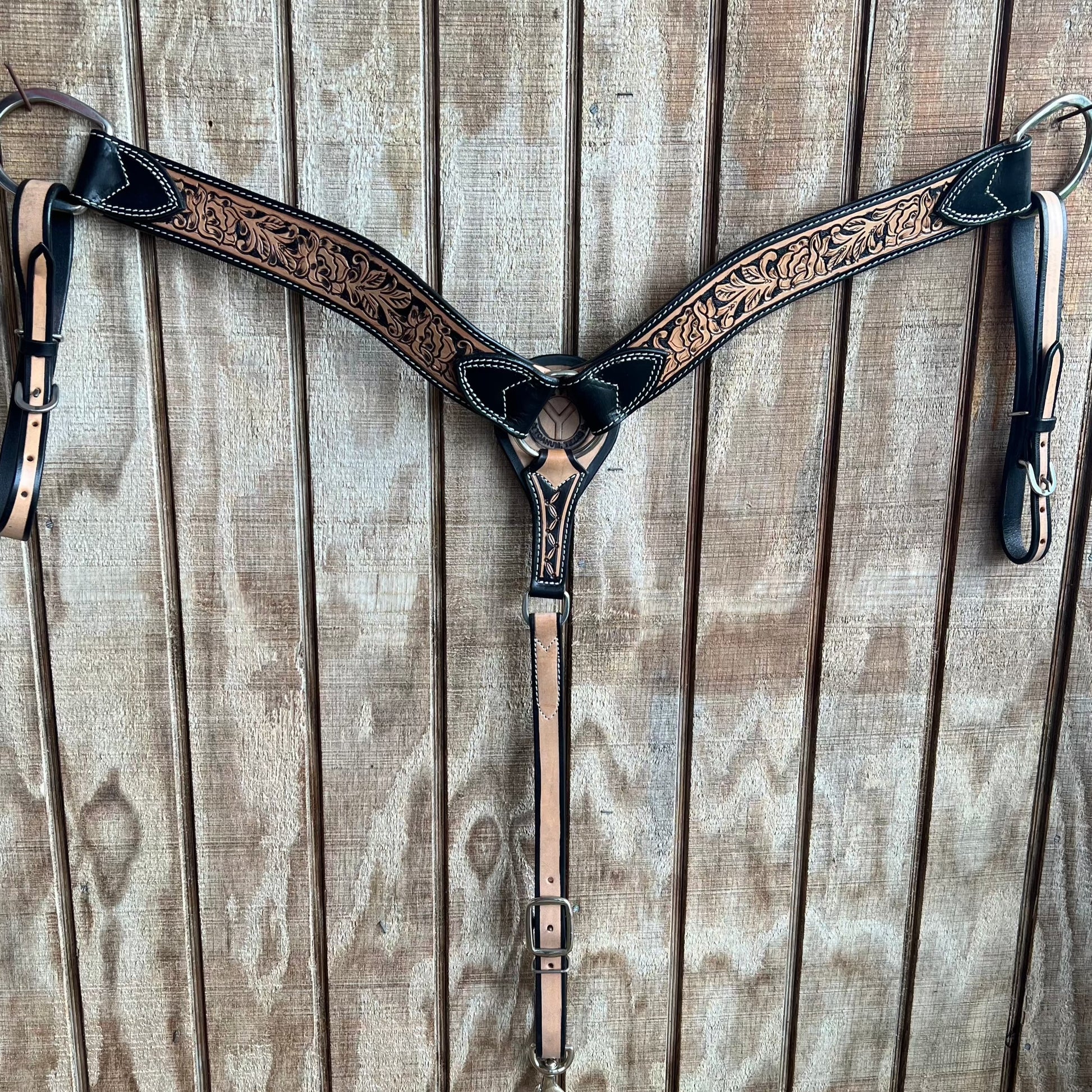 Vintage Floral Embellished Breastcollar - Korvel
