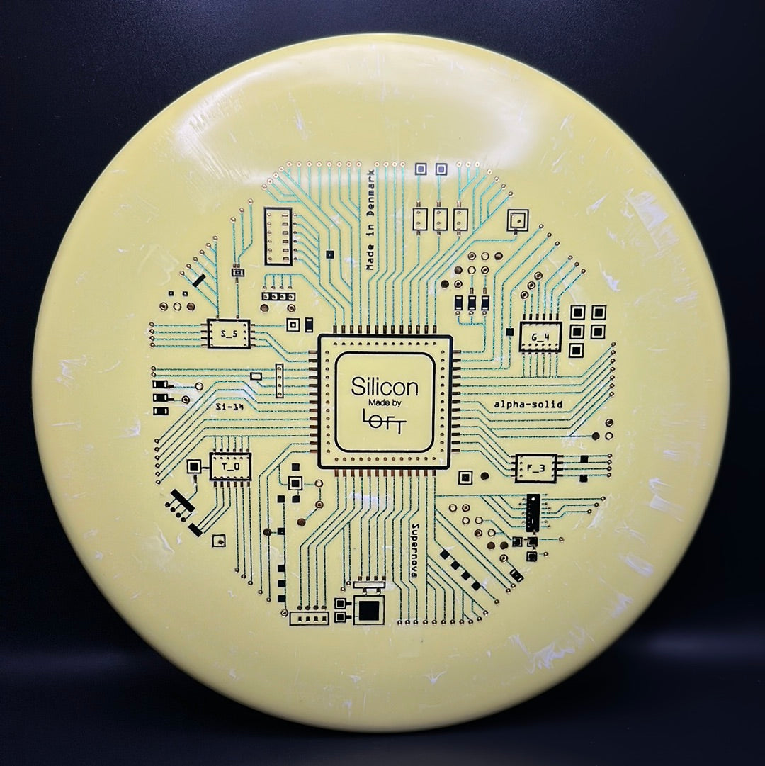 Alpha-Solid Supernova Silicon Disc Golf Midrange