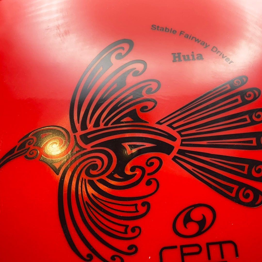 Atomic Huia Fairway Driver - Rendimiento Premium en Disc Golf