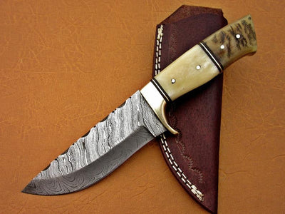 Premium Custom Damascus Steel Hunting Knife - Korvel
