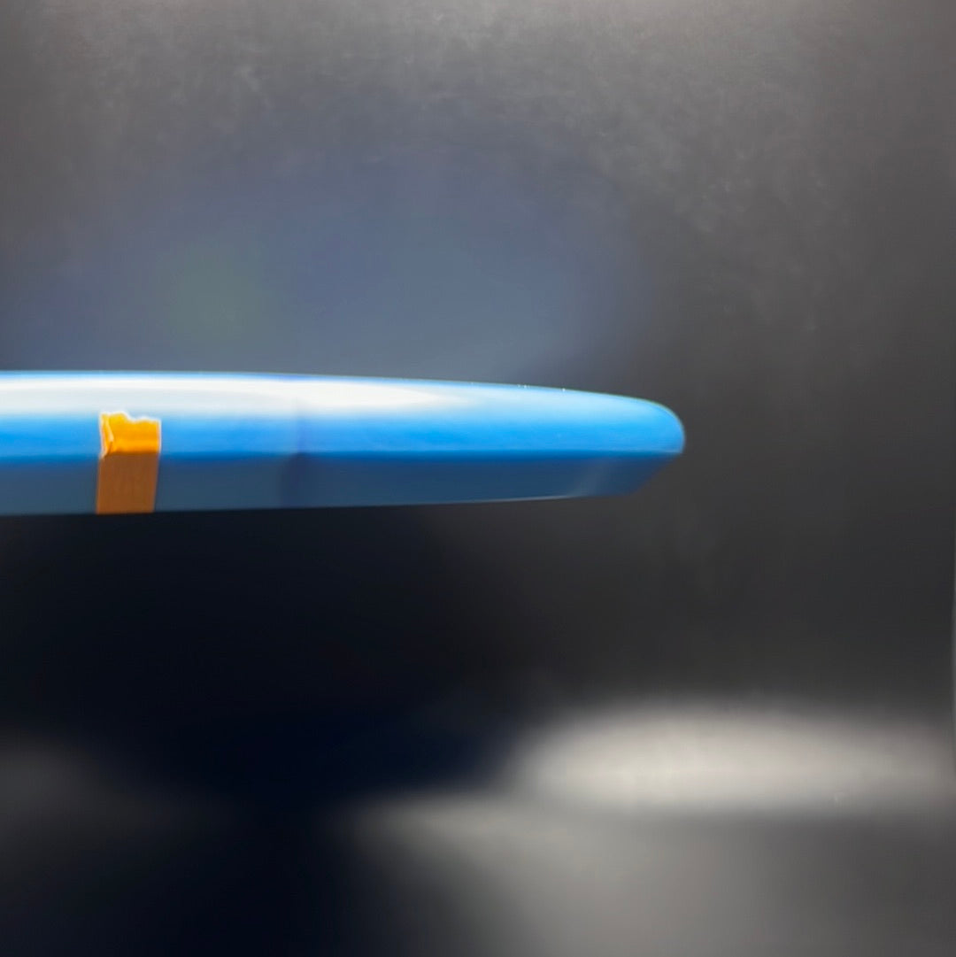 Alpha Artemis Putter - Premium Disc Golf Experience