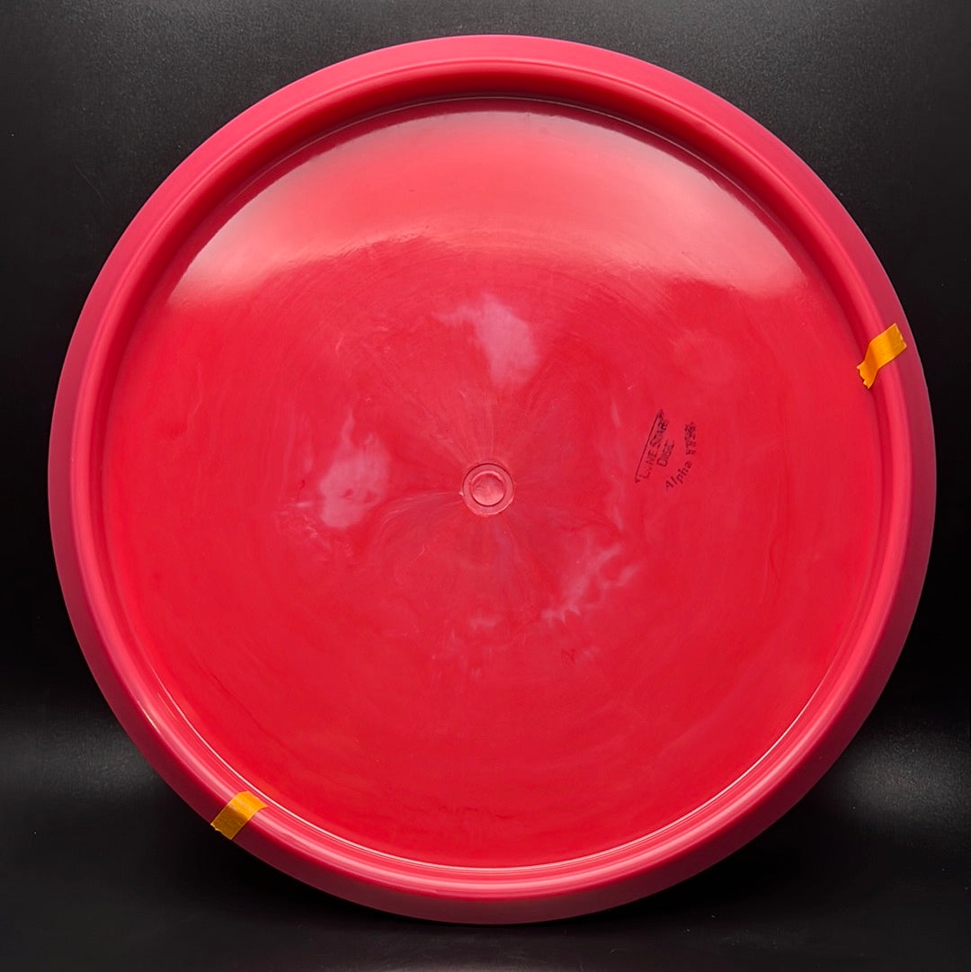 Alpha Artemis Putter - Premium Disc Golf Experience