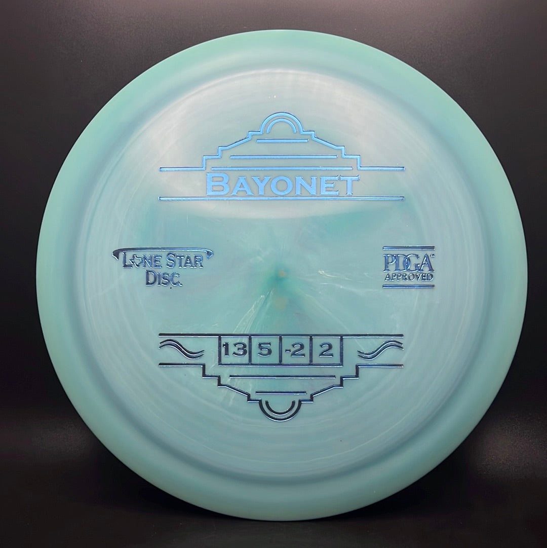 Conducteur de distance Bravo Bayonet - Disque de golf en plastique premium