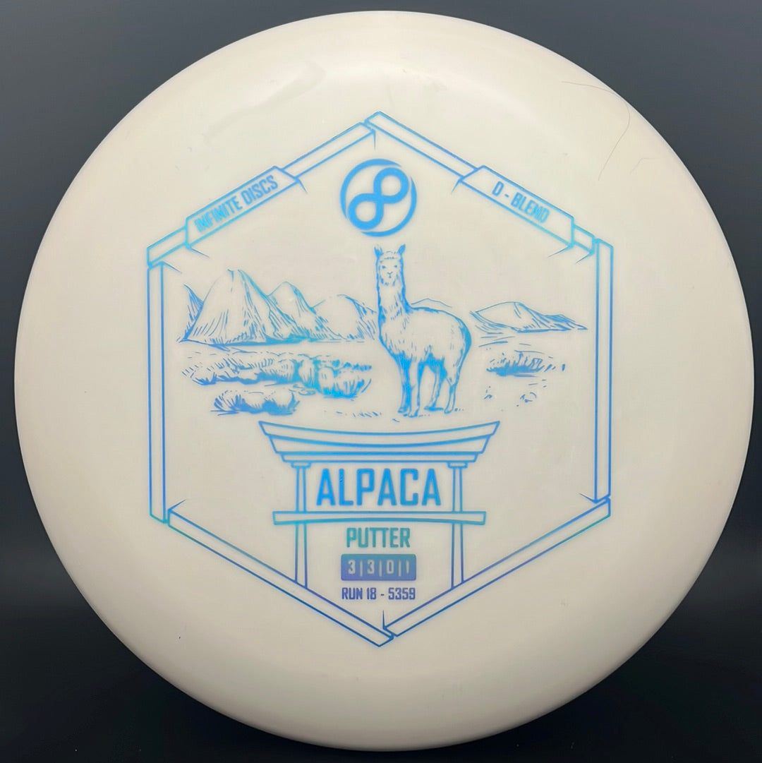 Alpaca D-Blend Putter - Premium Disc Golf Experience