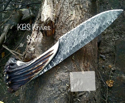 Premium Damascus Steel Hunting Knife with Antler Handle - Korvel