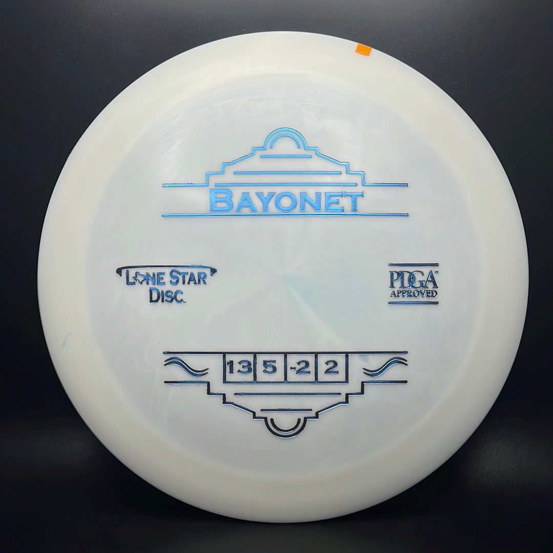 Conducteur de distance Bravo Bayonet - Disque de golf en plastique premium