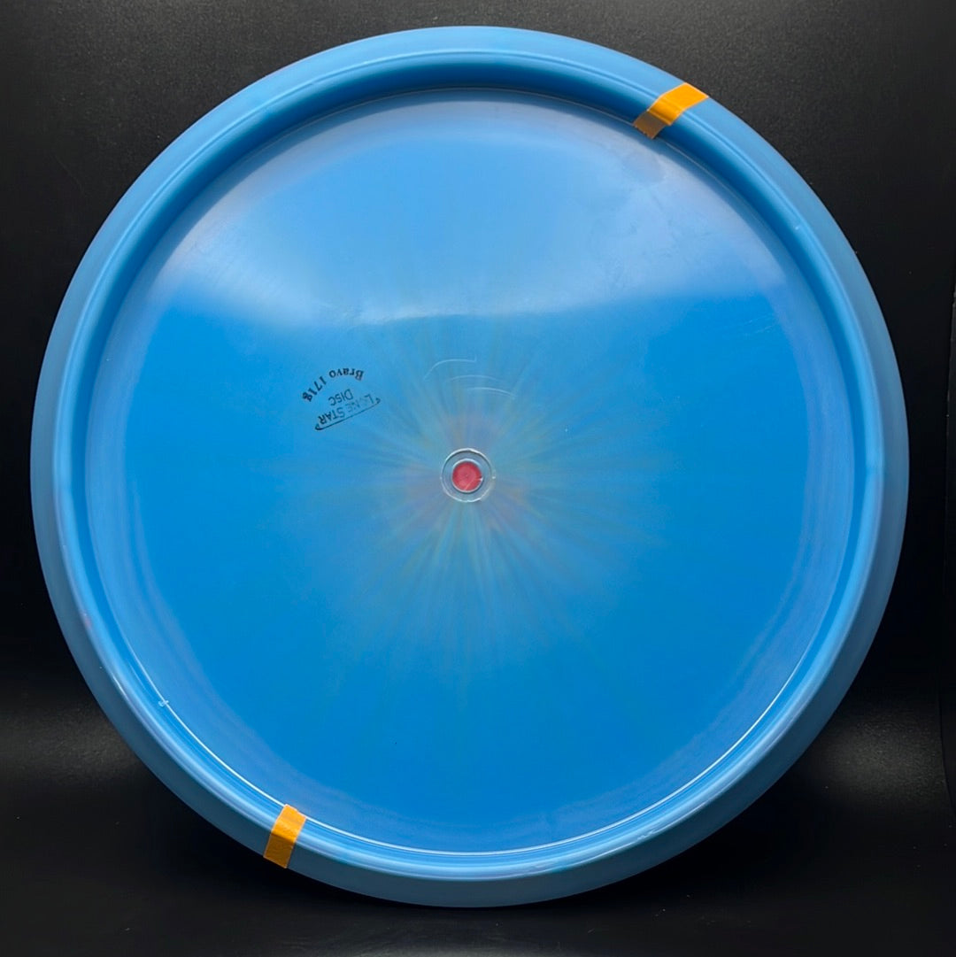 Bravo Artemis Putter - Experiencia Premium en Disc Golf